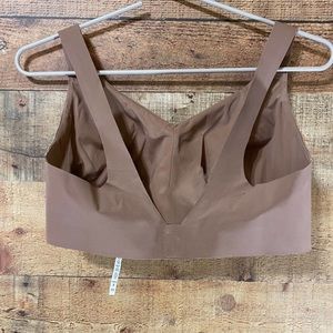 Lululemon Like Nothing Bra 38DD